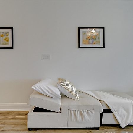 Globalstay Yonge St Condos โตรอนโต ภายนอก รูปภาพ