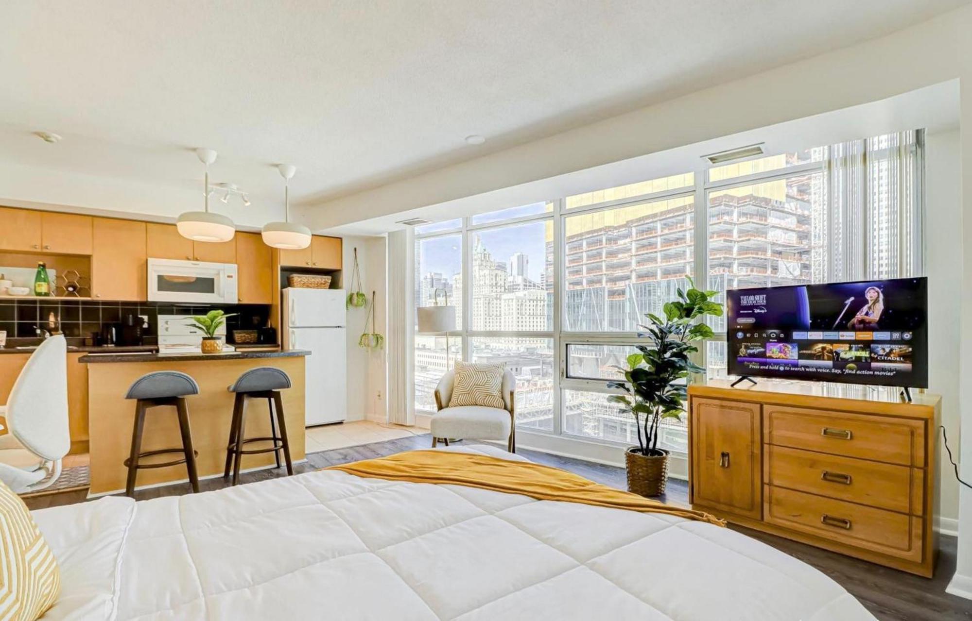 Globalstay Yonge St Condos โตรอนโต ภายนอก รูปภาพ