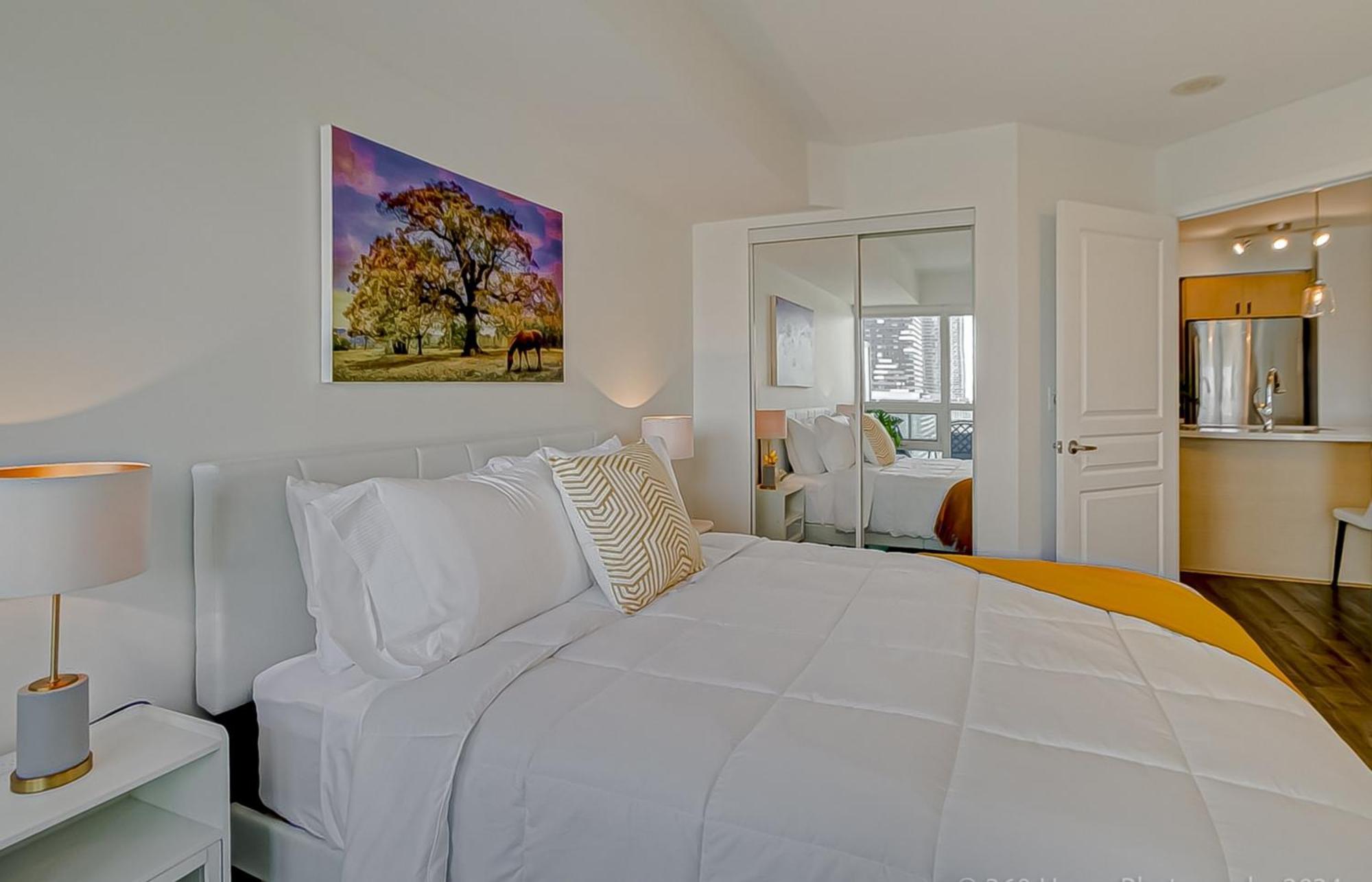 Globalstay Yonge St Condos โตรอนโต ภายนอก รูปภาพ