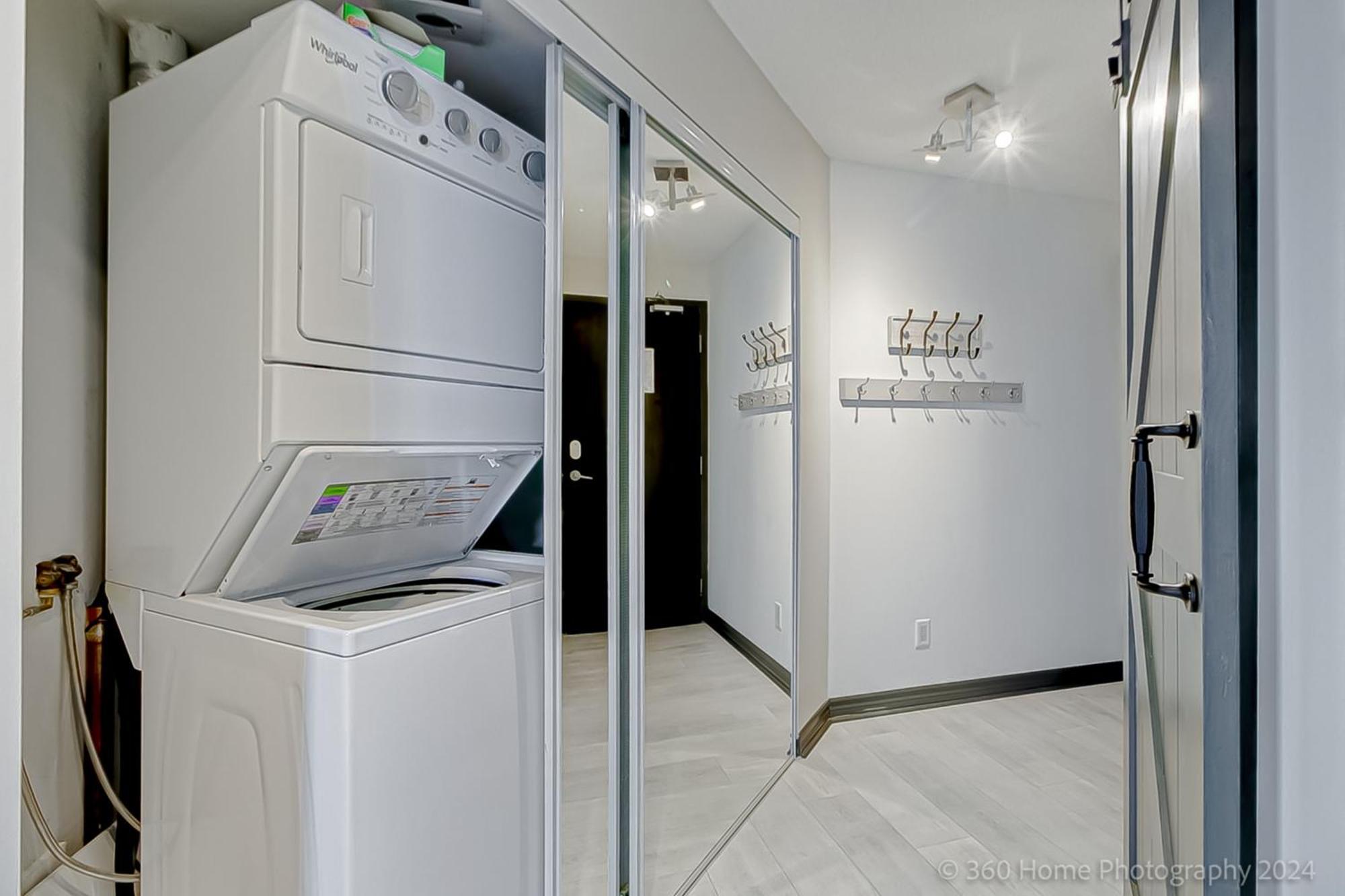 Globalstay Yonge St Condos โตรอนโต ภายนอก รูปภาพ